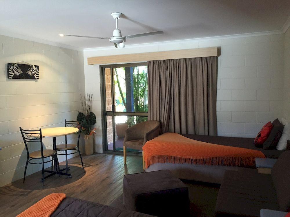 הרווי ביי Pialba Motor Inn מראה חיצוני תמונה