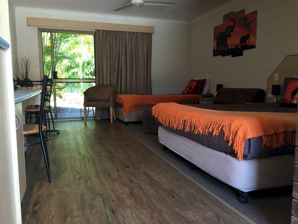 הרווי ביי Pialba Motor Inn מראה חיצוני תמונה
