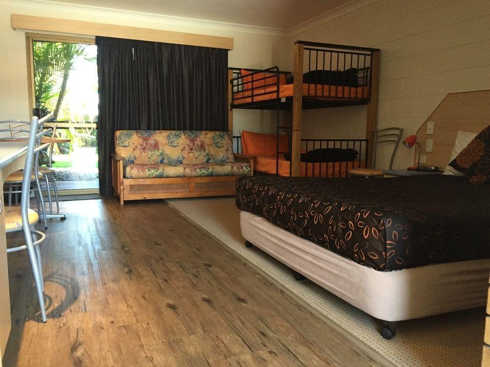 הרווי ביי Pialba Motor Inn מראה חיצוני תמונה