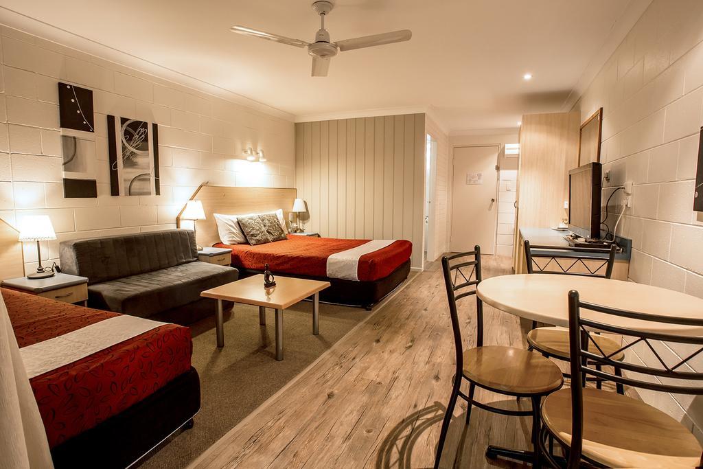 הרווי ביי Pialba Motor Inn מראה חיצוני תמונה