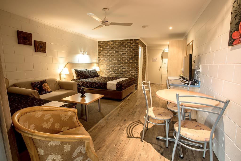 הרווי ביי Pialba Motor Inn מראה חיצוני תמונה
