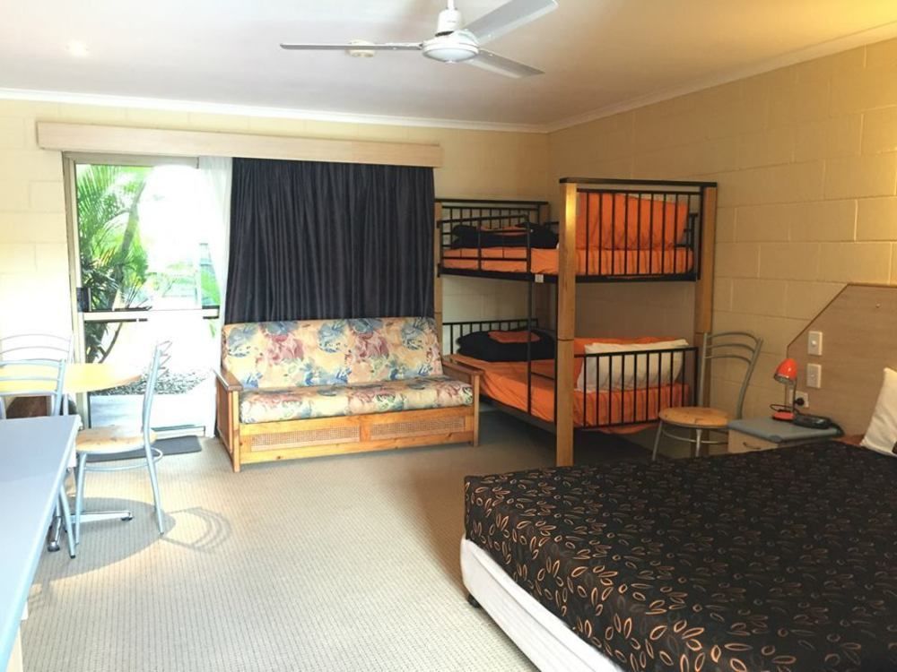 הרווי ביי Pialba Motor Inn מראה חיצוני תמונה